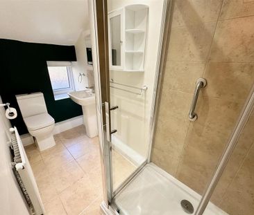 2 bedroom cottage to rent - Photo 1