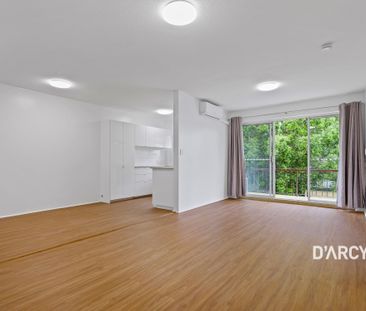 2/17 TRUNDLE ST - Photo 4