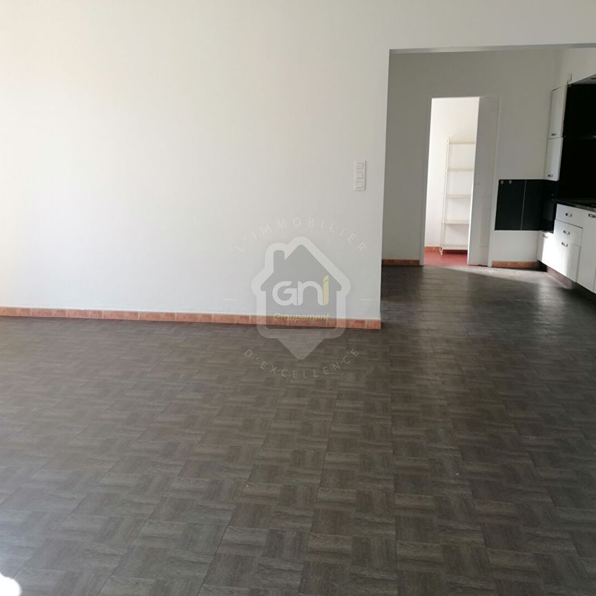 Location Appartement 3 pièces 63m² - Photo 1