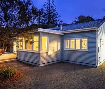Short Term Rental Available in Waikanae Beach - Photo 5
