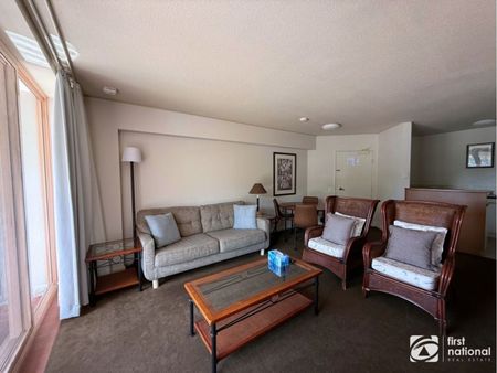 Fully furnished one bedroom apartment in resort setting - Utilities included - Photo 2