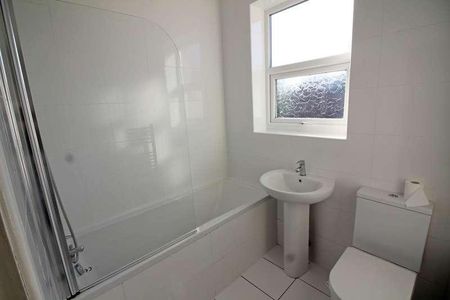 Ashworth Street, BL8 - Photo 5