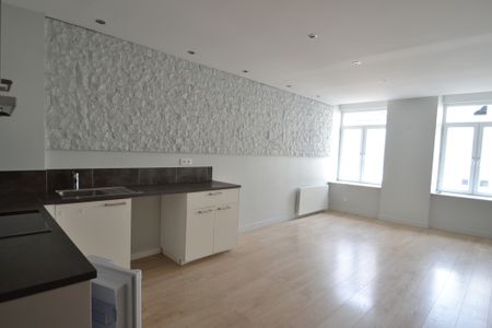 Location Appartement 2 pièces 60m² GANNAT 03800 - Photo 3