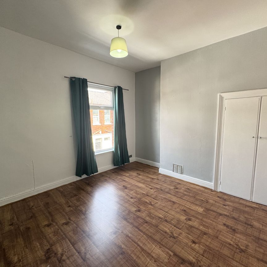 4, Brunswick Place, Preston - Photo 1
