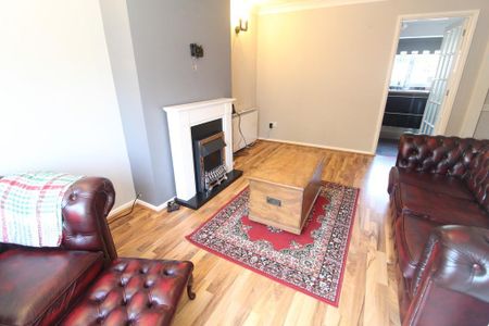 2 bedroom terraced house to rent - Photo 2