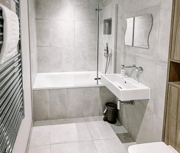 1 bedroom flat to rent - Photo 3
