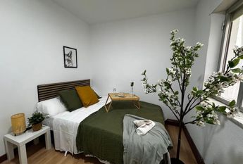 Calle Sinfonía, Madrid, Community of Madrid 28054