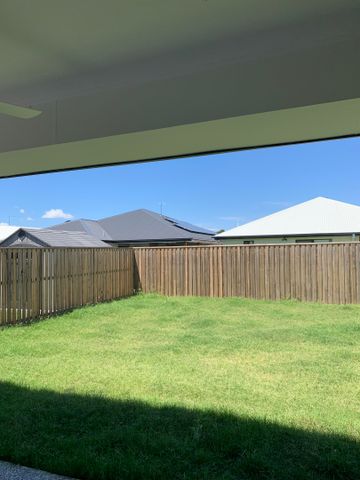 91 Foxglove Street, Caboolture QLD 4510 - House For Rent | Domain - Photo 5