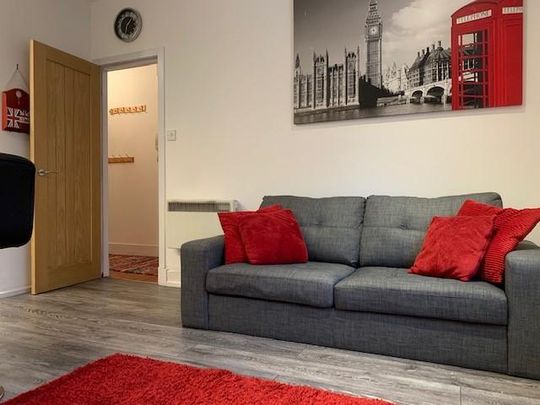 2 bedroom flat to rent - Photo 1