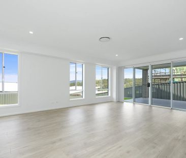 BEAUTIFUL FROM FRONT TO BACK - Photo 6