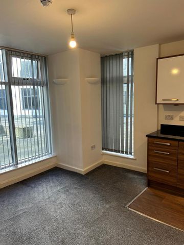 2 bedroom apartment to rent - Photo 3