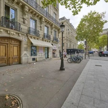 Studio for rent furnished 1 room, 9 m2, Paris 8ème - Photo 4