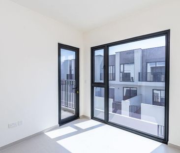 Single Row | Brand new | Community View - Photo 5