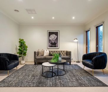 Stunning Family Home! - Photo 3