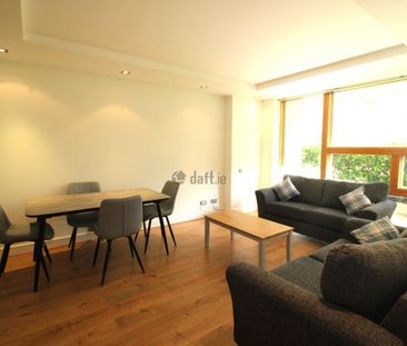 Apartment to rent in Cork, The Lough - Photo 3