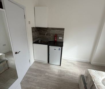 Studio Flat, Shelbourne Road, N17 - Photo 6