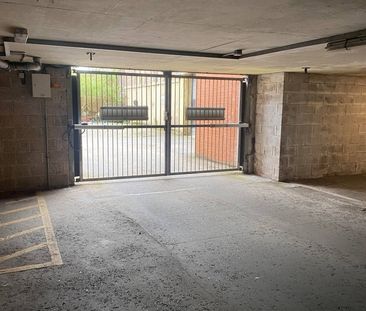 2 Bed Flat, Victoria Road, G42 - Photo 3