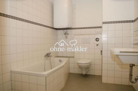 Schöne renovierte 2-Zi-Altbauwohnung und EBK in Bogen Zentrum - Photo 4