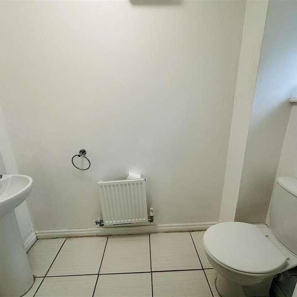 Sargasso Lane, Bermuda Road, CV10 - Photo 1