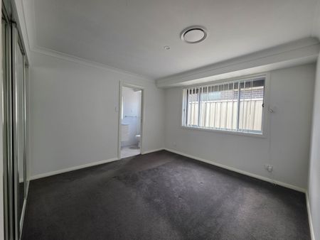 Modern Comfort in a Quiet Taree Location - Photo 5