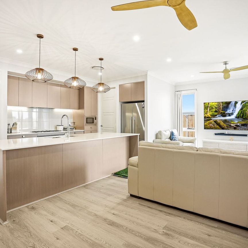 Apply Now - Century 21 | the Paramount Group - Photo 1