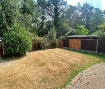 1 bedroom in a house share to rent - Photo 6