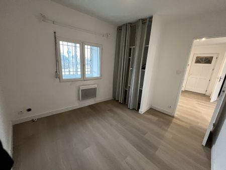 Location Appartement 3 pièces 51m² NARBONNE 11100 - Photo 3