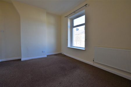 Wood Street, Hapton, Burnley - Photo 2