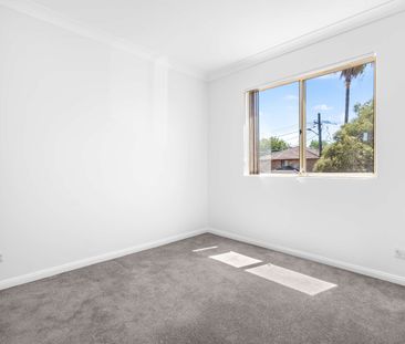 1/42 Waterview Street, Five Dock NSW 2046 - Townhouse For Rent | Do... - Photo 2