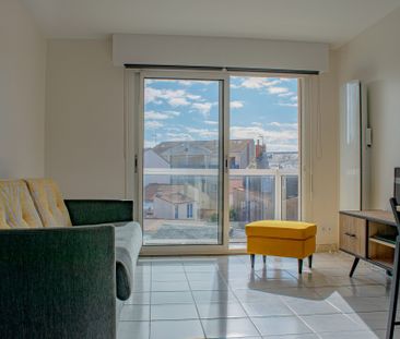 Location Appartement 1 pièce 22m² LES SABLES D OLONNE 85100 - Photo 3