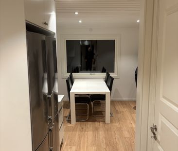 Snårvindevägen, Hässelby - Photo 2