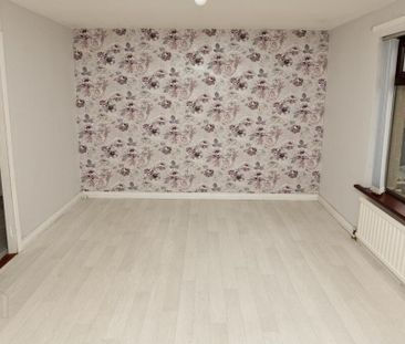 19 Rathgill Avenue, Bangor, BT19 7TD - Photo 2