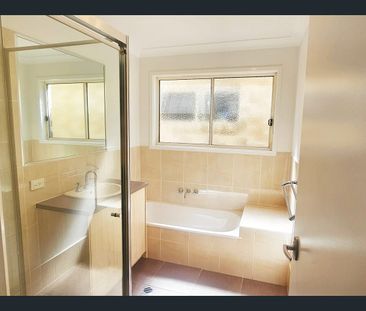 LOCALITY IS PERFECT - Photo 5