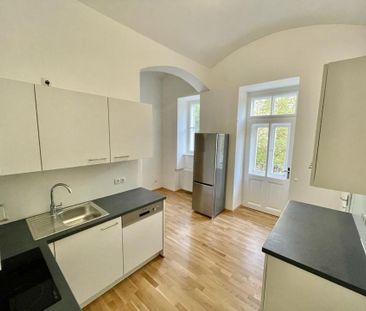 Großräumige 4 Zimmerwohung mit Balkon!! Provisionsfrei!! - Photo 5