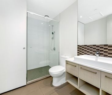 303/1177 Glen Huntly Road, Glen Huntly VIC 3163 - Apartment For Ren... - Photo 2