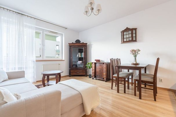 2-pokojowe mieszkanie z klasycznymi meblami | 42,5 42.5 m² - Zdjęcie 1