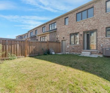 For Lease - 23 Circus Crescent, Brampton, Ontario - Photo 6