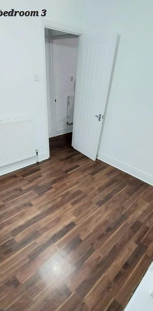 Room in a Shared House, Amtill Road, SO15 - Photo 1