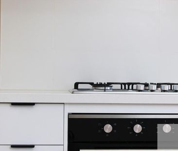 Location and Convenience at your Doorstep - Photo 3