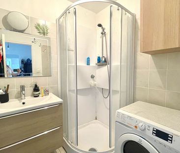 Location Appartement 5 pièces 82m² RIORGES 42153 - Photo 3