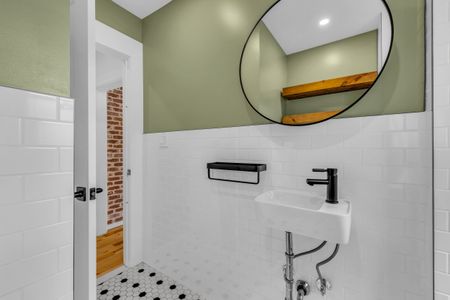 For Lease - 111 Spadina Avenue Unit# 2, West Centre Town, Ontario - Photo 5