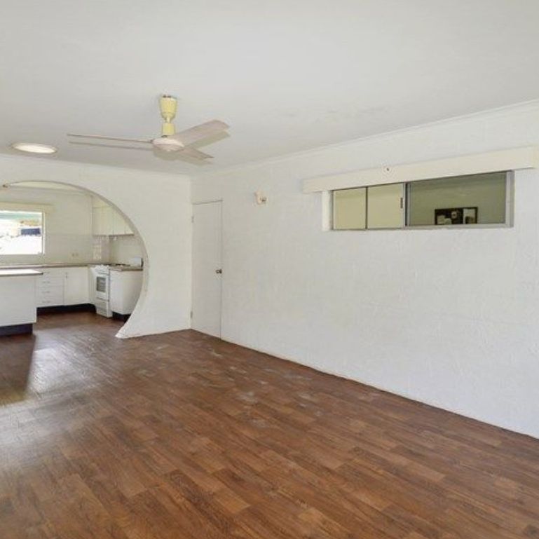 SPACIOUS HOME LOCATED JUST SECONDS FROM THE BEACH! - Photo 1