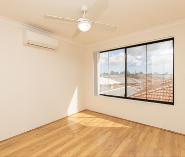 25A Babington Crescent, Bayswater WA 6053 - Photo 1