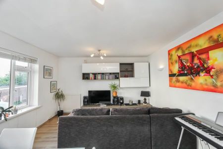 2 bedroom apartment to rent - Photo 5