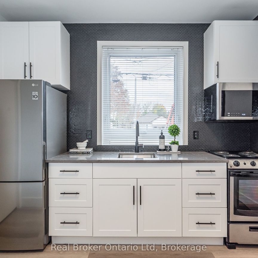 376 York Road - Photo 1