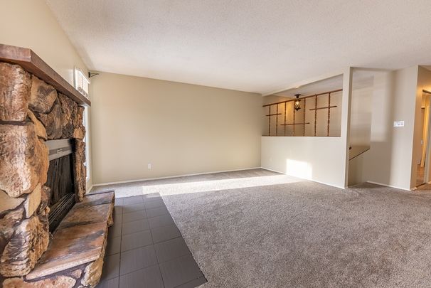 Newley Renovated Duplex close to Bower Mall!! - Photo 1