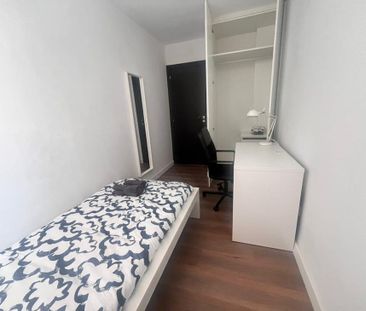 Calle Gasómetro, Madrid, Community of Madrid 28005 - Photo 5