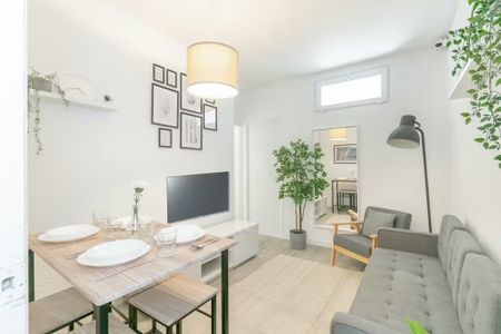 Carrer de Còrsega, Barcelona, Catalonia 08025 - Photo 2