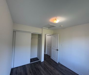 For Lease - 58 Heron Park Place, Toronto, Ontario - Photo 1