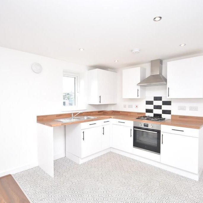 2 bedroom apartment to rent - Photo 1